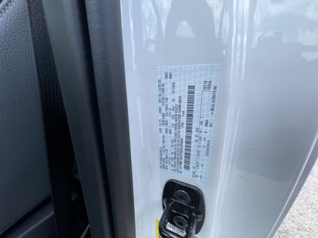 2025 Ford F-150 XL - Photo 30