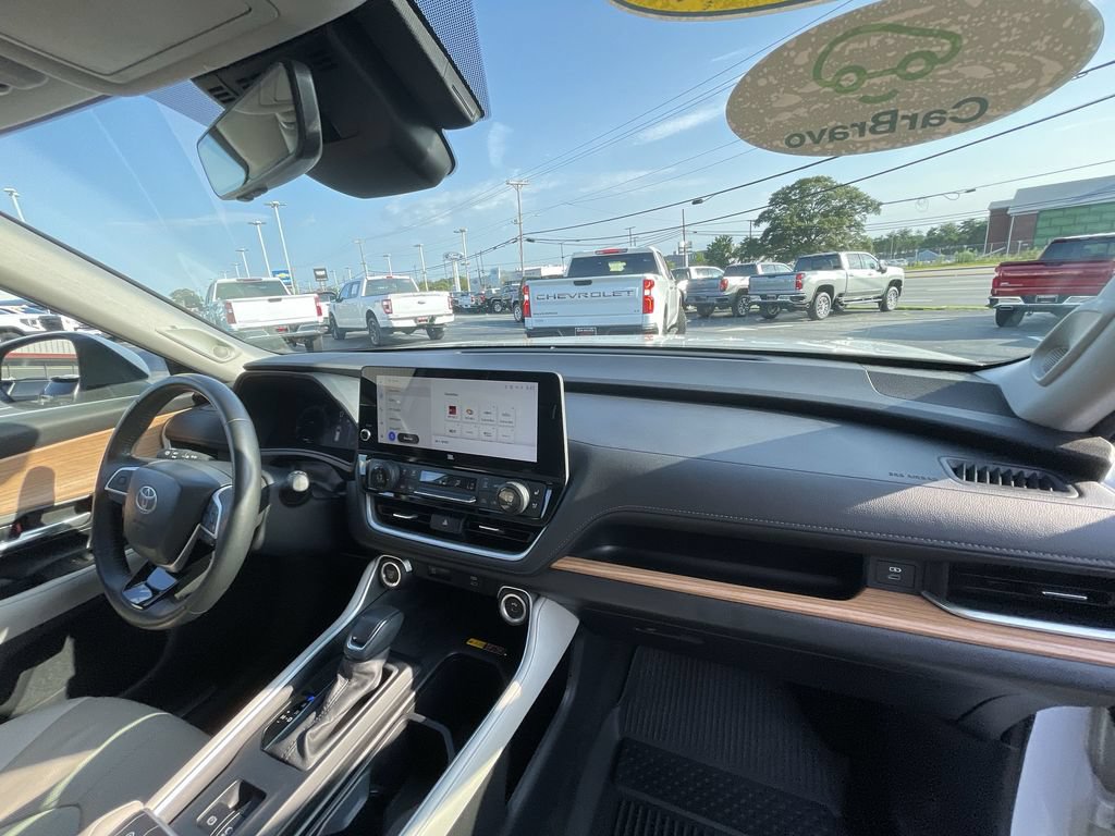 2024 Toyota Grand Highlander Limited - Photo 29