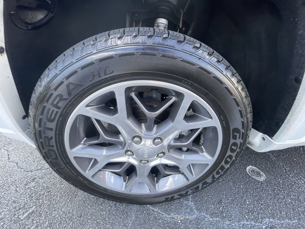 2020 Jeep Grand Cherokee Overland - Photo 34