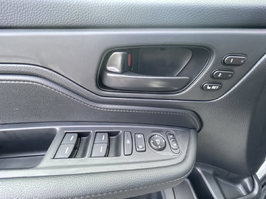 2026 Honda Odyssey EX-L - Photo 23