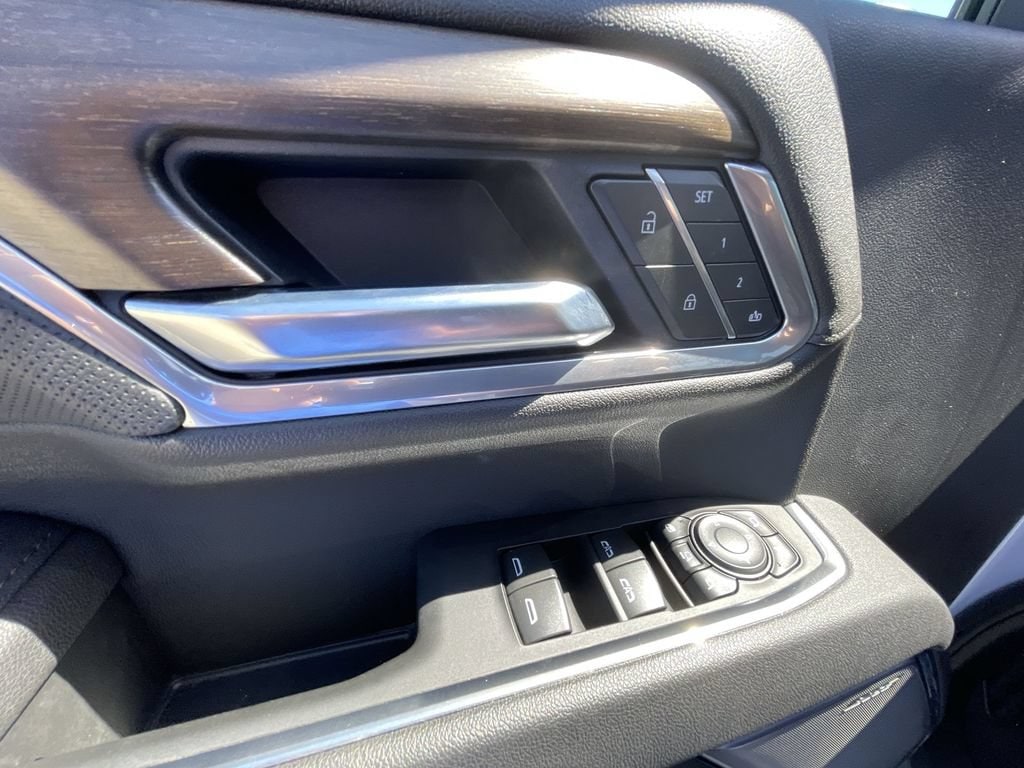 2025 Chevrolet Silverado 2500HD High Country - Photo 23