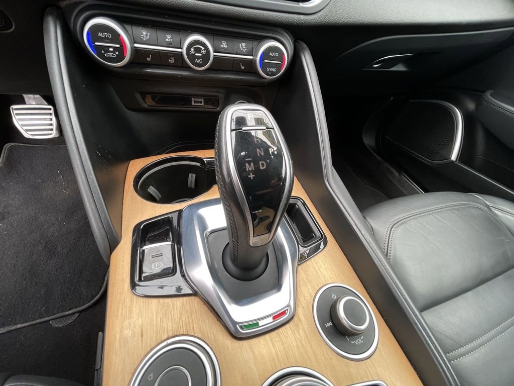 2020 Alfa Romeo Giulia Ti Lusso - Photo 16