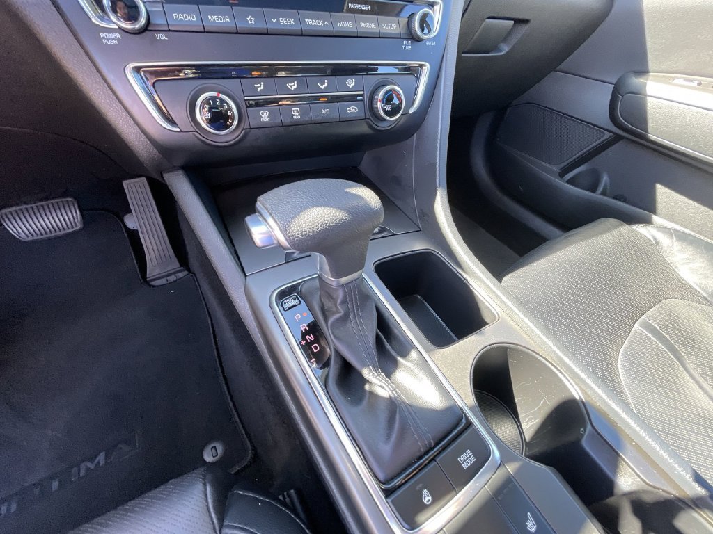 2020 Kia Optima SE - Photo 16