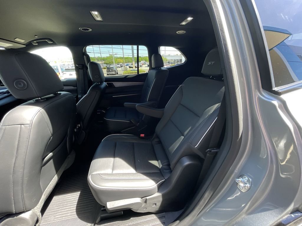 2025 Buick Enclave Sport Touring - Photo 24