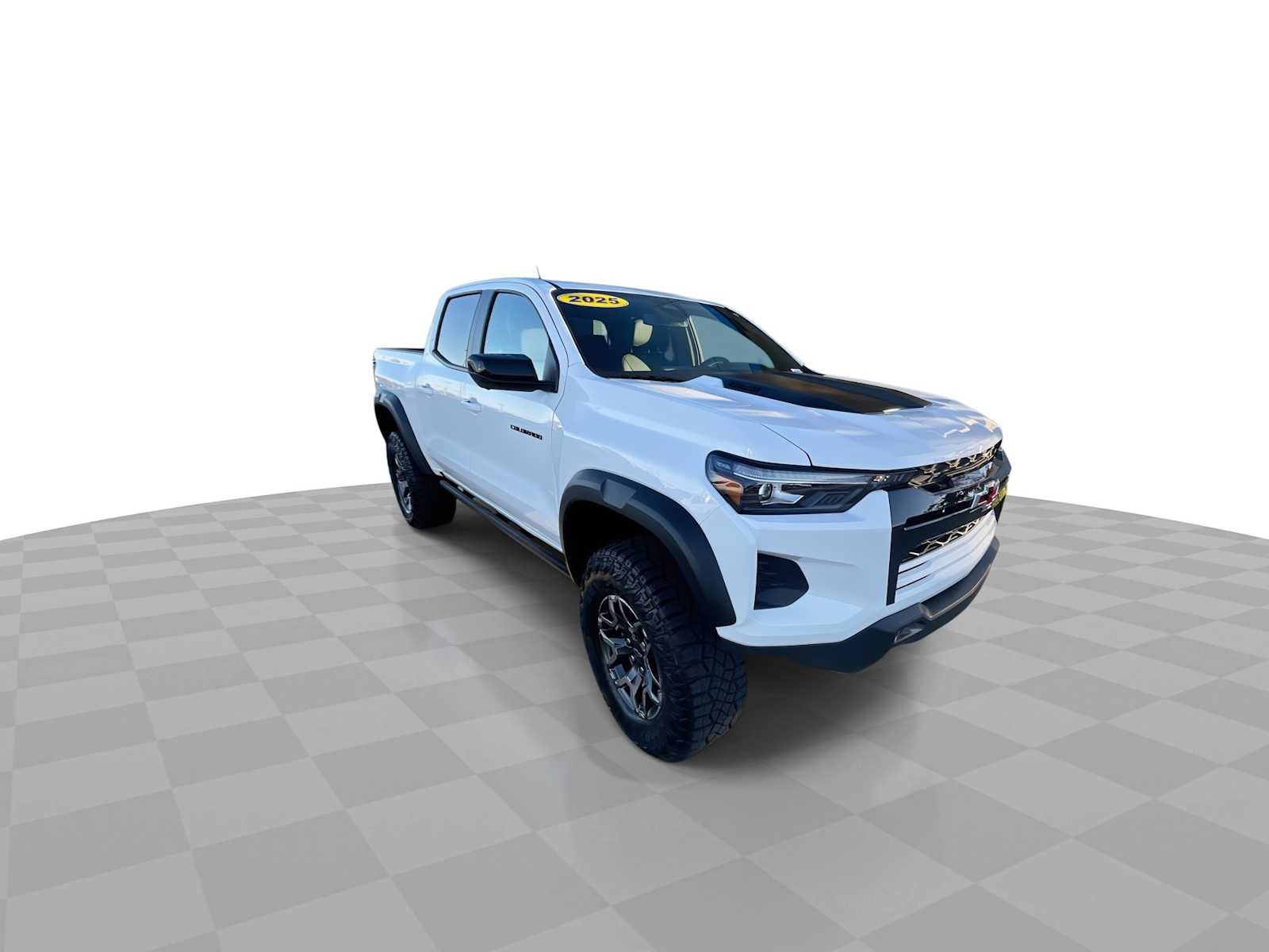 2025 Chevrolet Colorado ZR2 photo 2