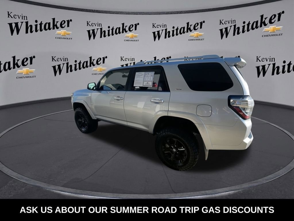 2018 Toyota 4Runner SR5 - Photo 7
