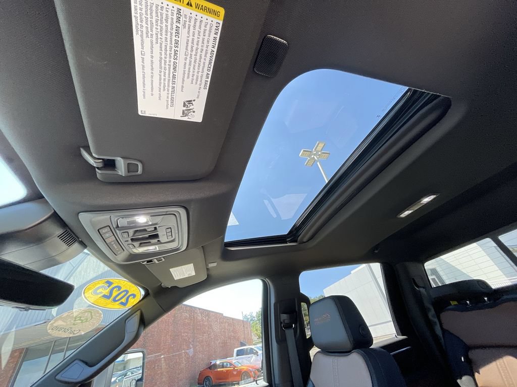 2025 Chevrolet Silverado 2500HD High Country - Photo 16
