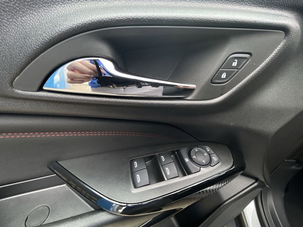 2025 Chevrolet Trax RS - Photo 22
