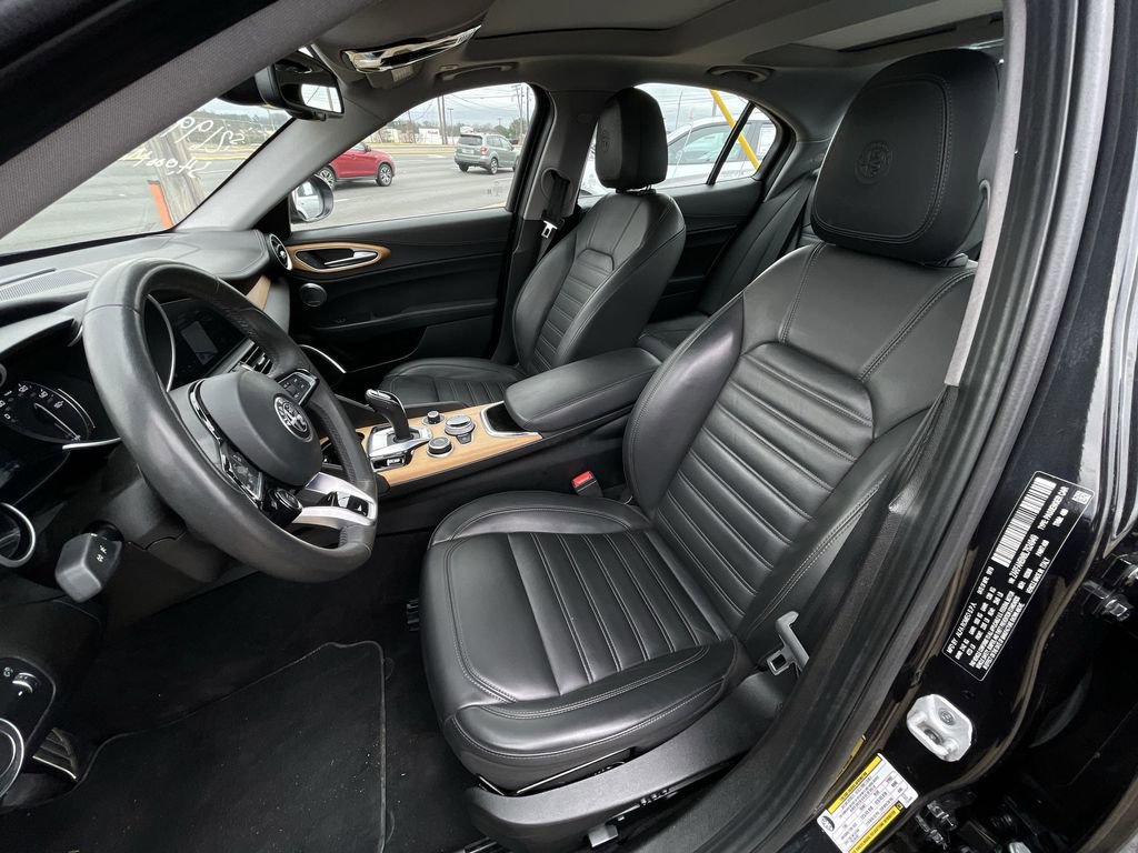 2020 Alfa Romeo Giulia Ti Lusso - Photo 20