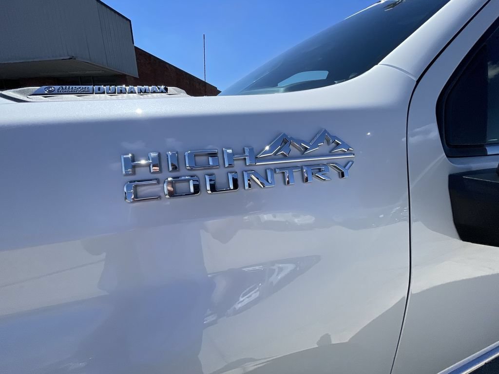 2025 Chevrolet Silverado 2500HD High Country - Photo 32