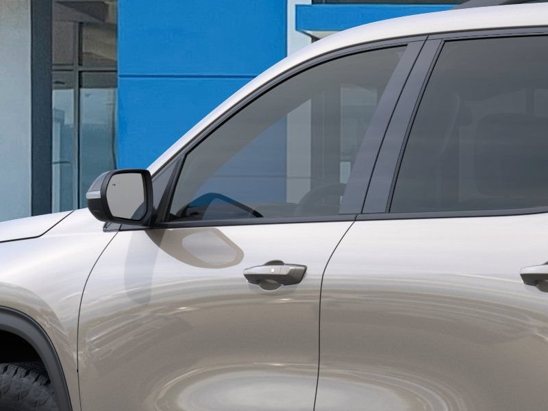 2027 Chevrolet Traverse Z71 - Photo 11