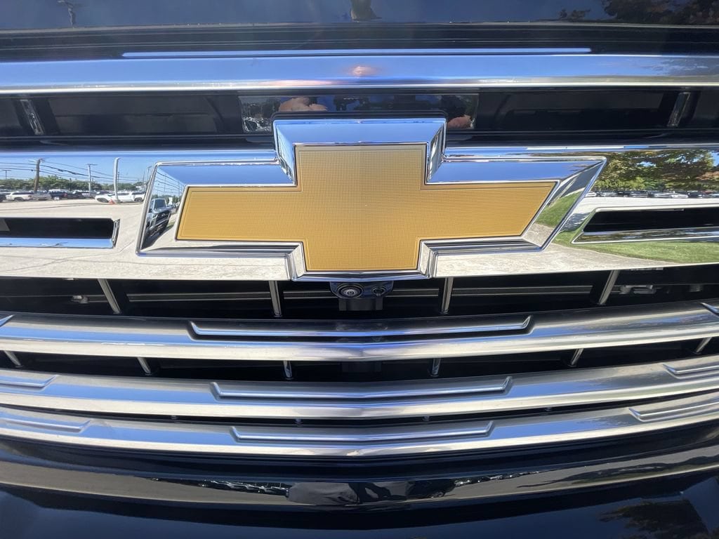 2025 Chevrolet Silverado 2500HD High Country - Photo 32