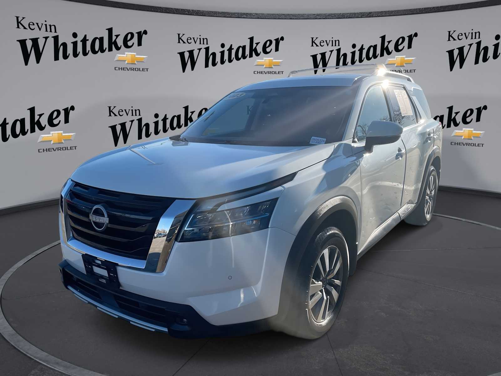 2023 Nissan Pathfinder SL