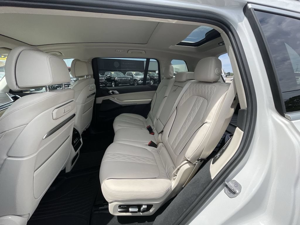 2023 BMW X7 40i - Photo 25