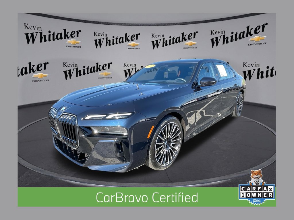 2025 BMW 760i xDrive Sedan