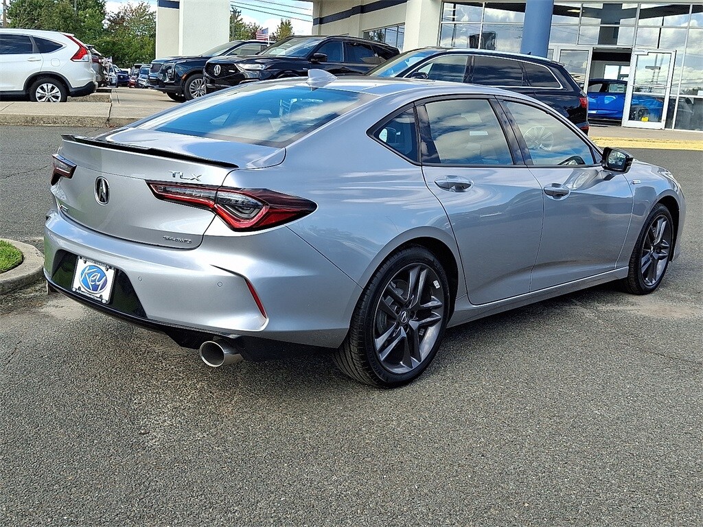 2025 Acura TLX A-Spec photo 4
