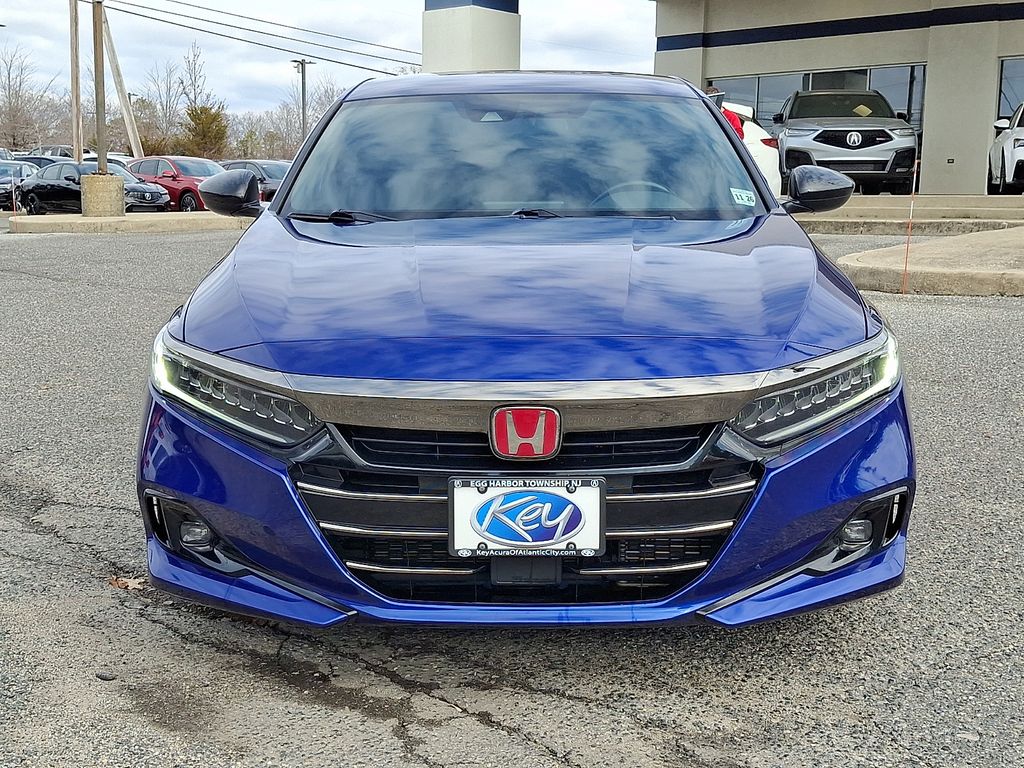 Used 2022 Honda Accord Hybrid Sport with VIN 1HGCV3F29NA001627 for sale in Kansas City