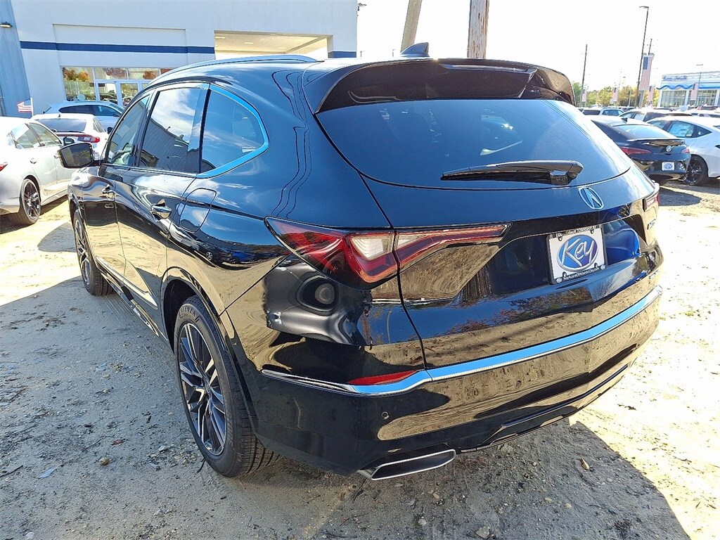 2026 Acura MDX SH-AWD Advance photo 4