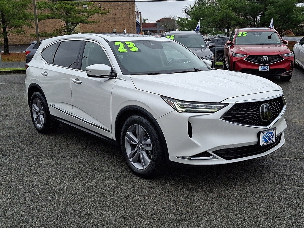 2023 Acura MDX SH-AWD photo 2