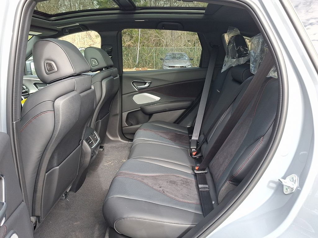 2026 Acura RDX A-Spec Package - Photo 5