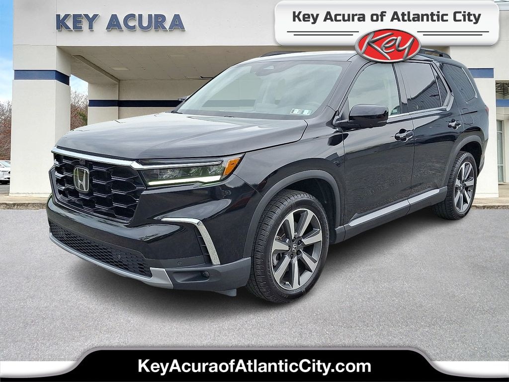 Used 2023 Honda Pilot Elite SUV