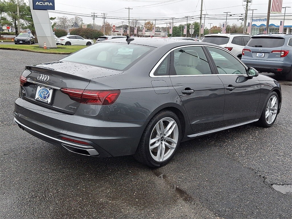 2024 Audi A4 45 S line Premium photo 4