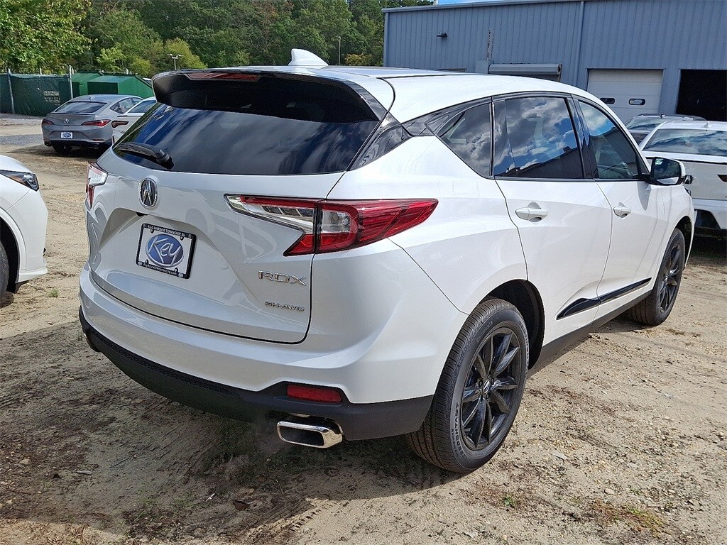2025 Acura RDX photo 3