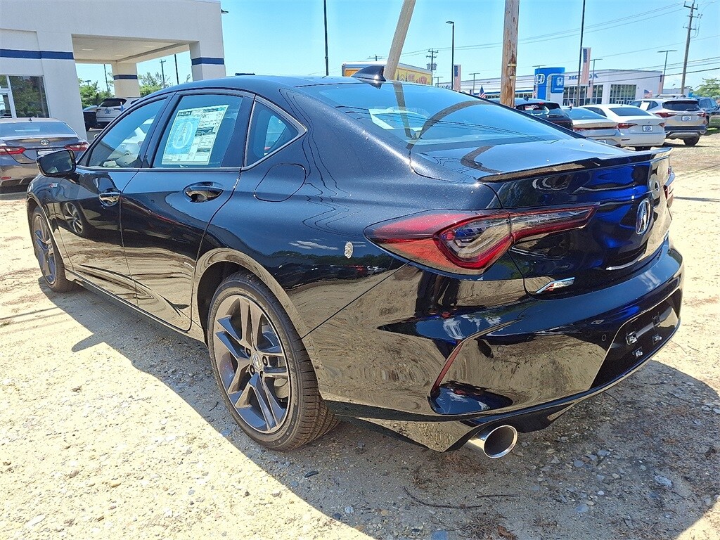 2025 Acura TLX SH-AWD A-Spec photo 4