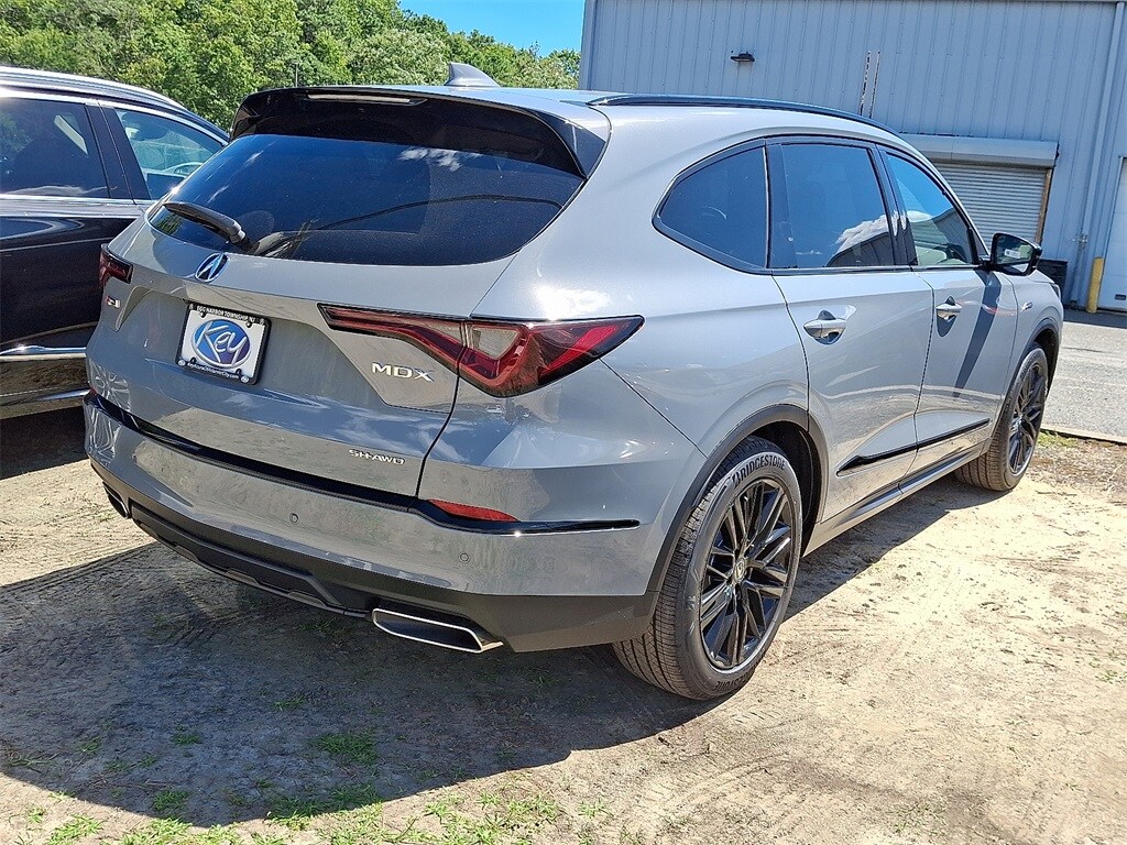2026 Acura MDX SH-AWD A-Spec Advance photo 4
