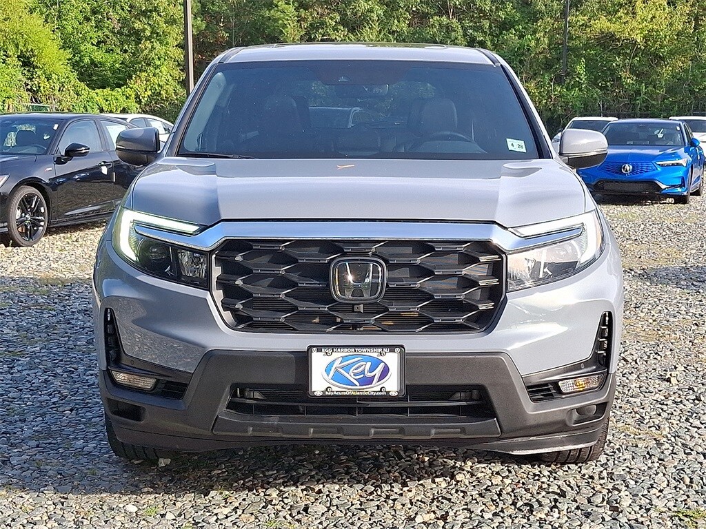 2023 Honda Passport EX-L photo 2