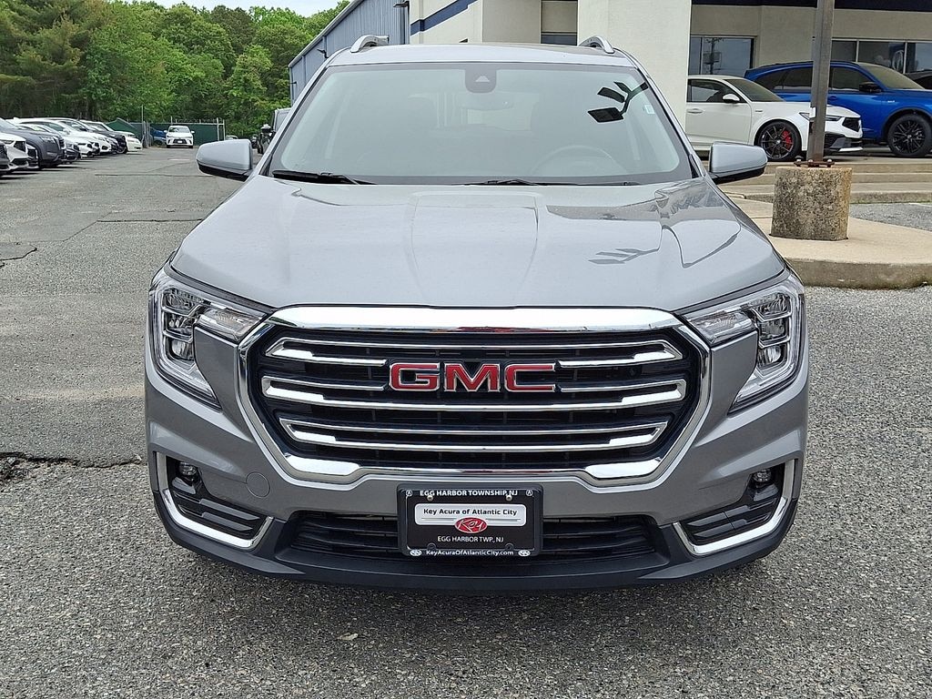 Used 2024 GMC Terrain SLT SUV