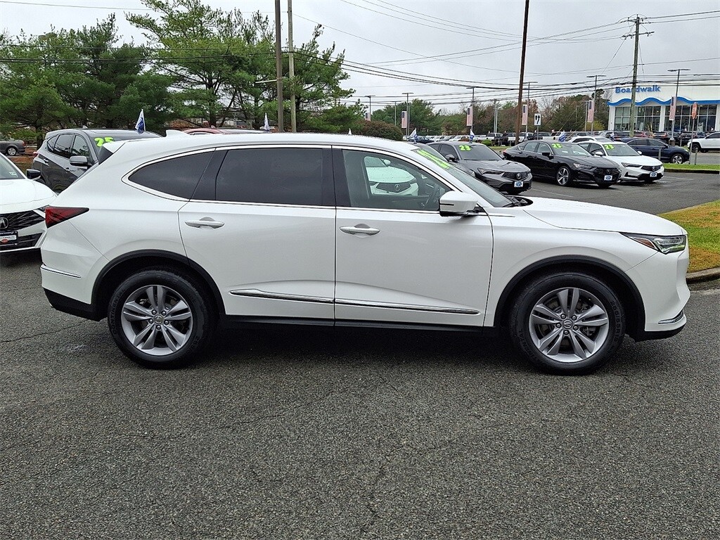 2023 Acura MDX SH-AWD photo 3