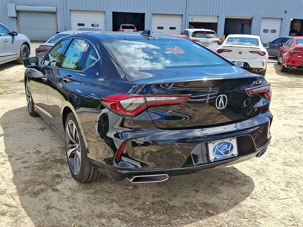 2025 Acura TLX Technology photo 4