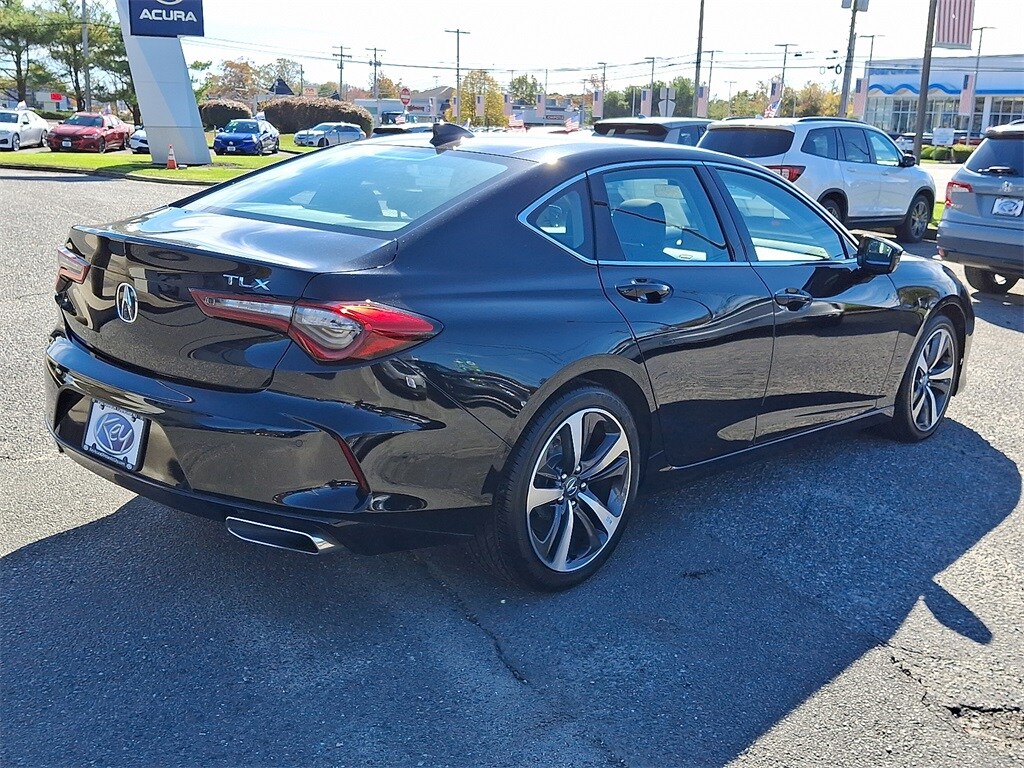 2025 Acura TLX Technology photo 4