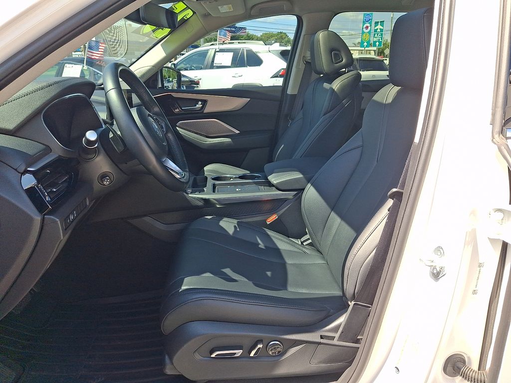 2025 Acura MDX Base - Photo 13