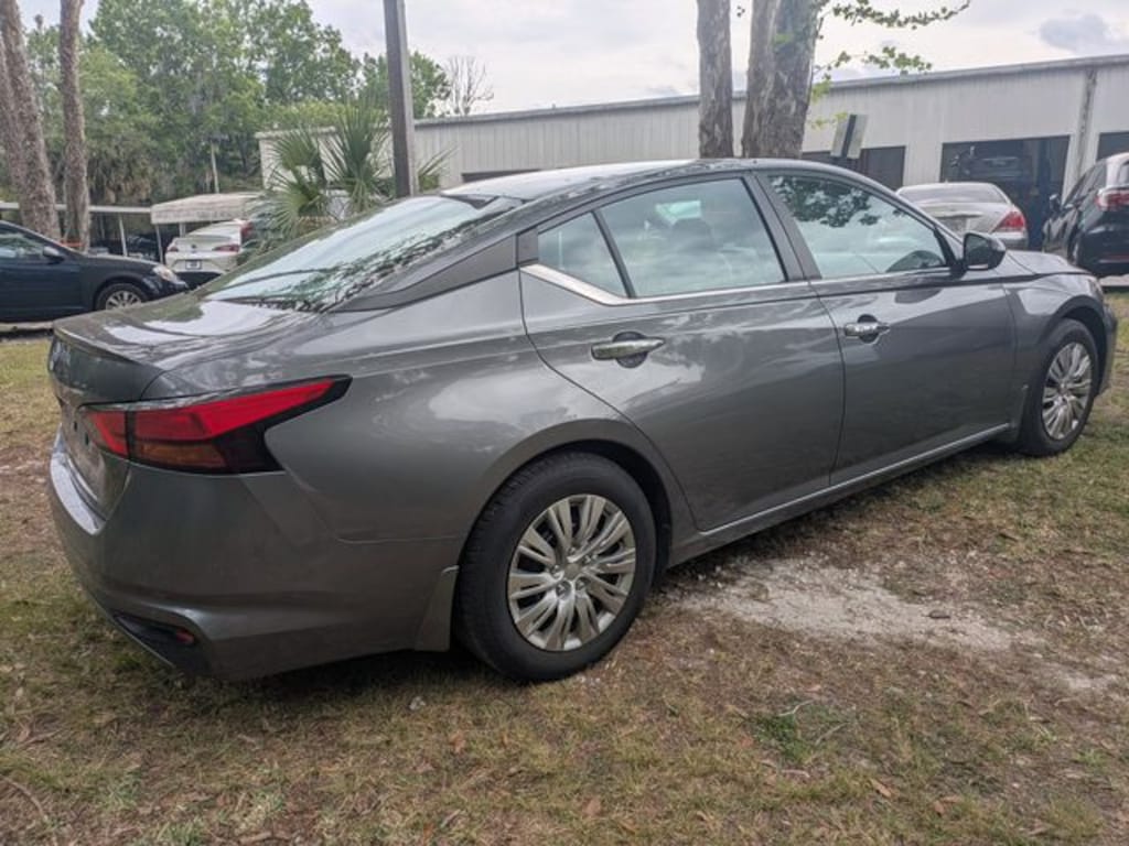 Used 2024 Nissan Altima 2.5 S Sedan
