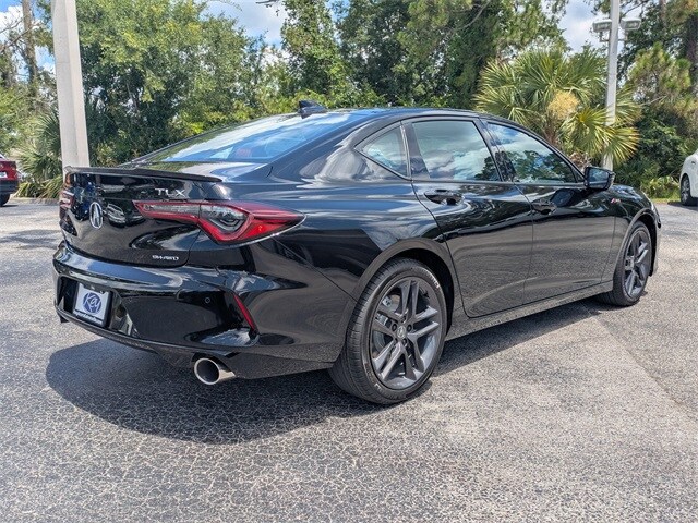 2025 Acura TLX SH-AWD A-Spec photo 4
