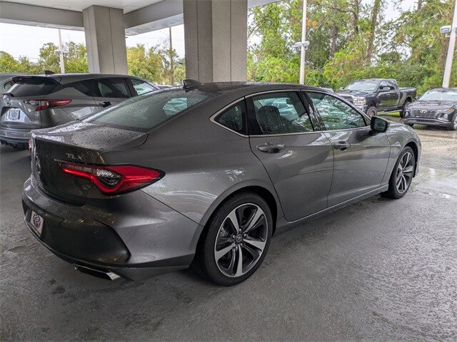 2025 Acura TLX Technology photo 4