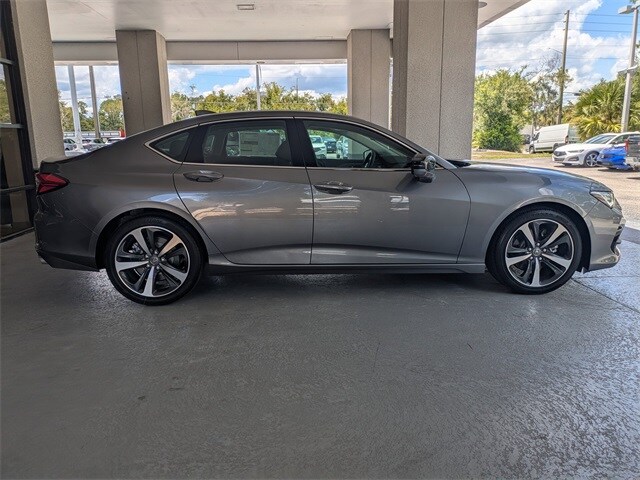 2025 Acura TLX Technology photo 3