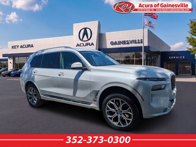 2026 BMW X7 xDrive40i's photo