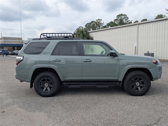 2022 Toyota 4Runner Trail Special Edition photo 3