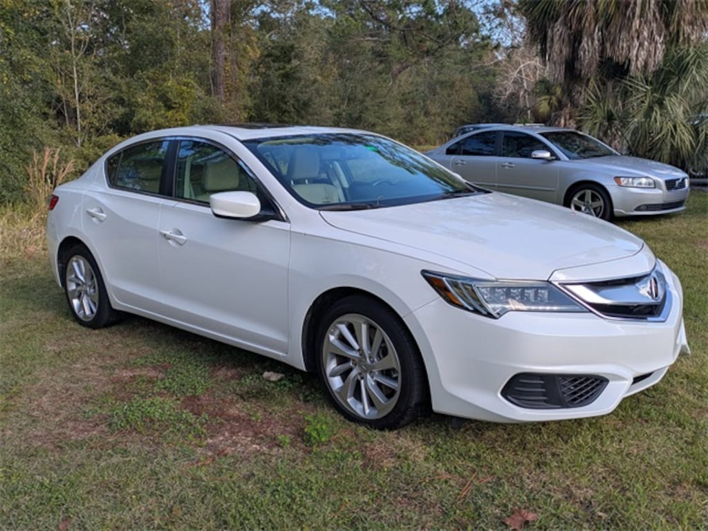 Used 2017 Acura ILX Premium Sedan