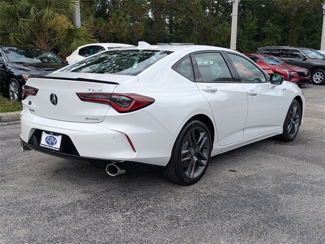 2025 Acura TLX SH-AWD A-Spec photo 4