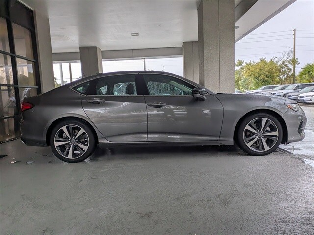 2025 Acura TLX Technology photo 3
