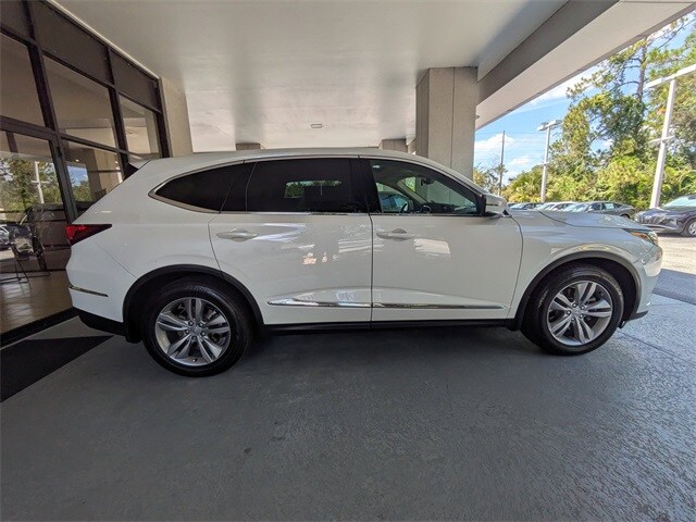 2024 Acura MDX SH-AWD photo 2