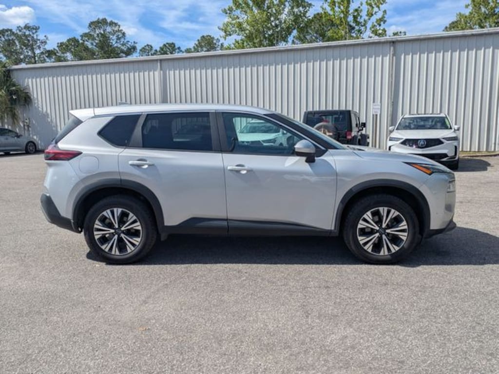 Used 2023 Nissan Rogue SV SUV
