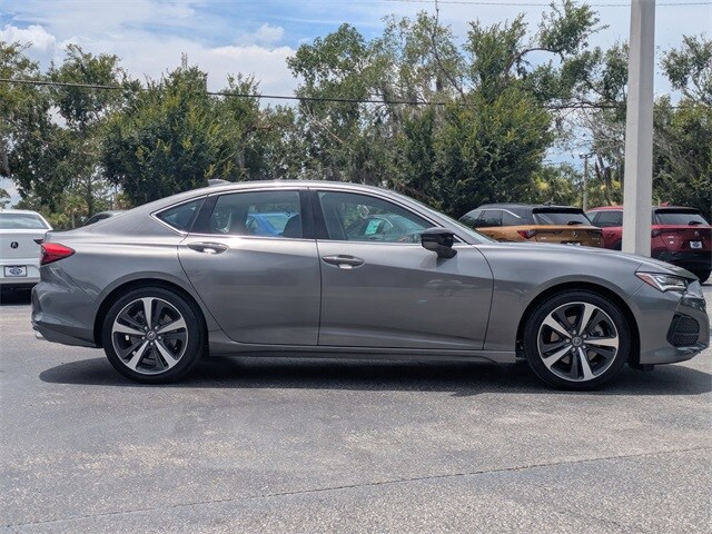 2025 Acura TLX Technology photo 3