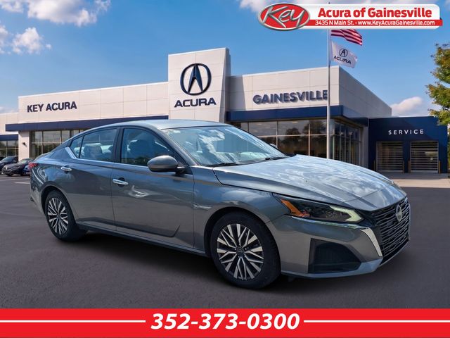 2023 Nissan Altima SV