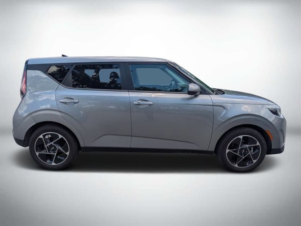 Used 2024 Kia Soul EX Hatchback
