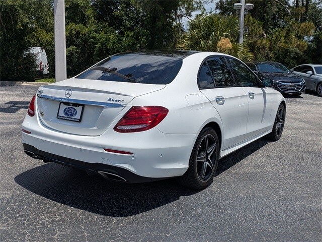 2018 Mercedes Benz E 400 4MATIC Sedan photo 4